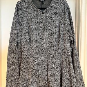 Torrid over piece, blazer, jacket, coat; Gray and black, fit and flare, Size 3